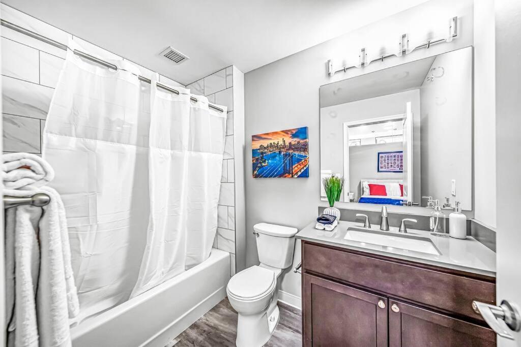 2Br Unit In The Heart Of Dt With View Of Playhouse Square, Pool & Gym Access- 305 Apartman Cleveland Kültér fotó